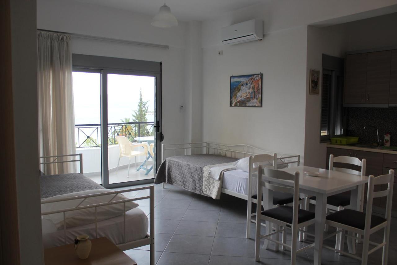 Margaritas Apartments Sarandë Buitenkant foto